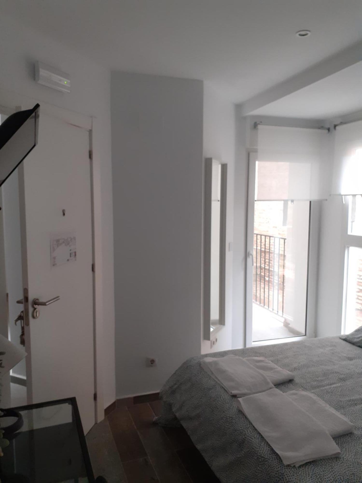 Serrano Home Valencia Bilik gambar